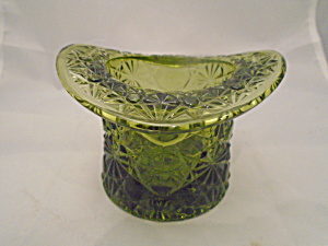 Fenton Daisy And Button Green Hat Vase