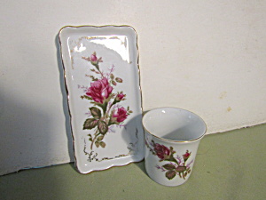 Royal Sealy Moss Rose Round Cigarette Holder And Tray