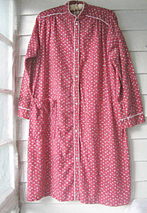 Ladies Robe By Violette Vintage 1960s Red Cottonflannel
