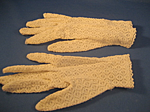 Child's Lace Gloves