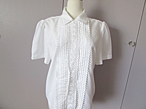 1980 Lauren Lee White And Lace Blouse